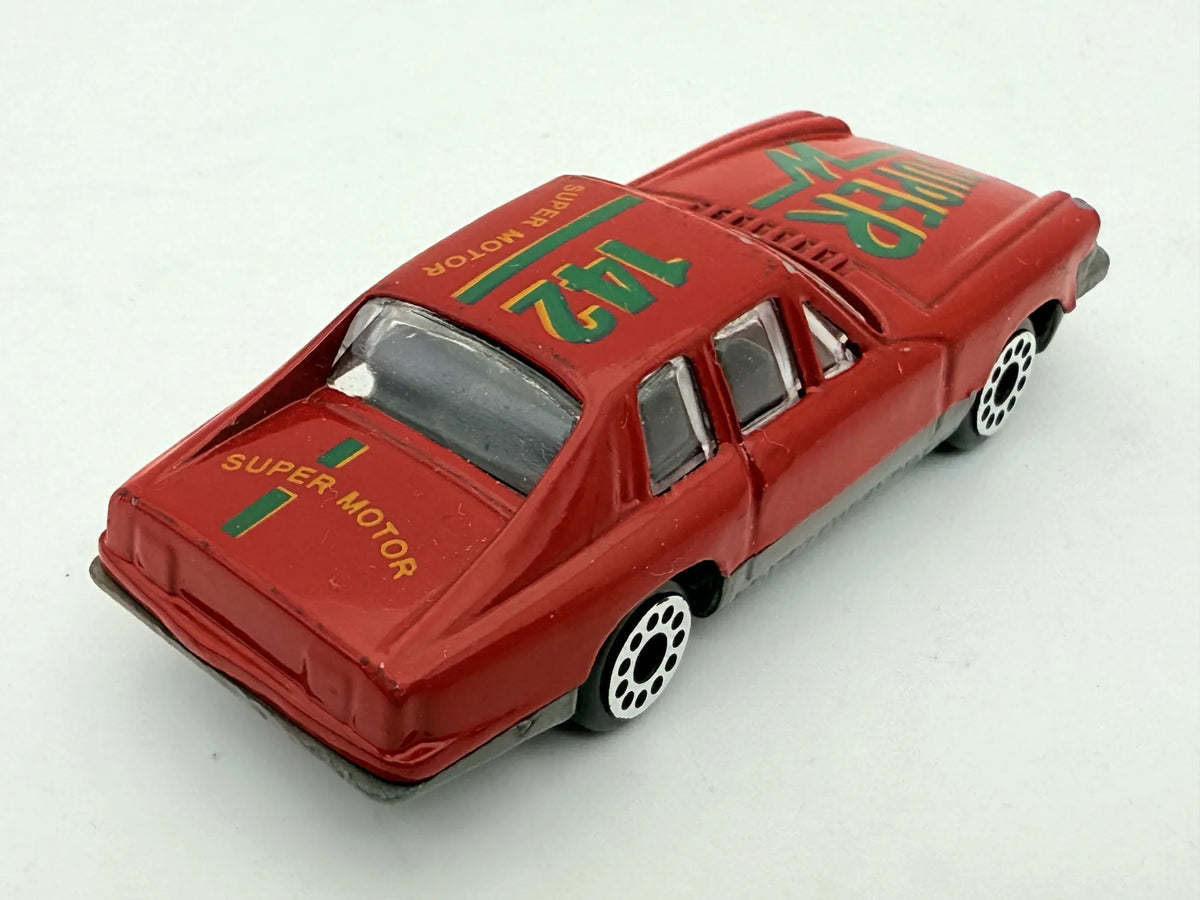 Sedan Czerwony 1:60 – zdjęcie 2