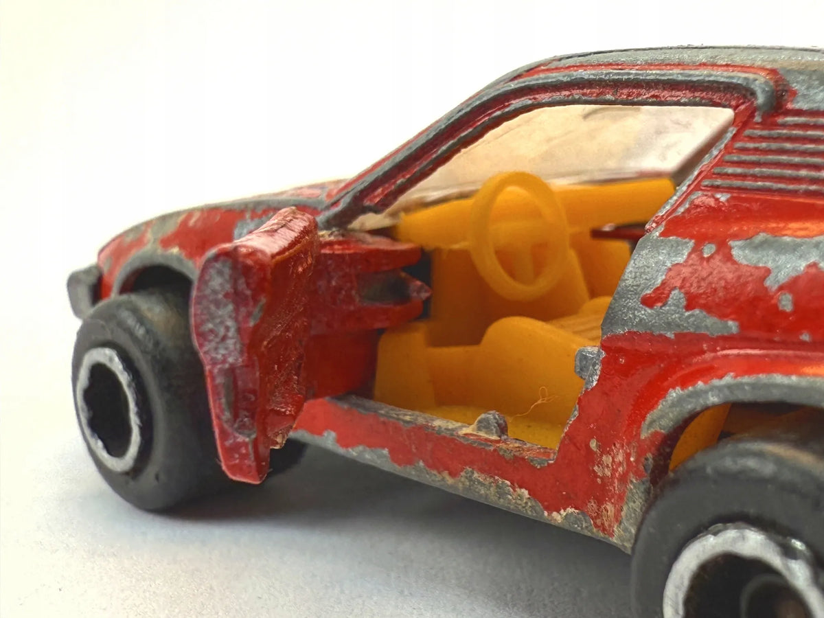 Triumph Tr7 Majorette Czerwony 1:58 Made in France – zdjęcie 2