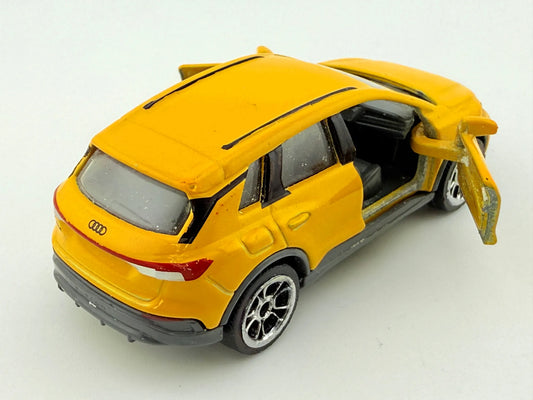 Audi Q4 E-Tron Majorette Żółty 1:62 – zdjęcie 2