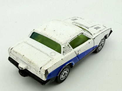 Triumph Tr7 Corgi Biała 1:64 Made in Wielka Brytania – zdjęcie 2