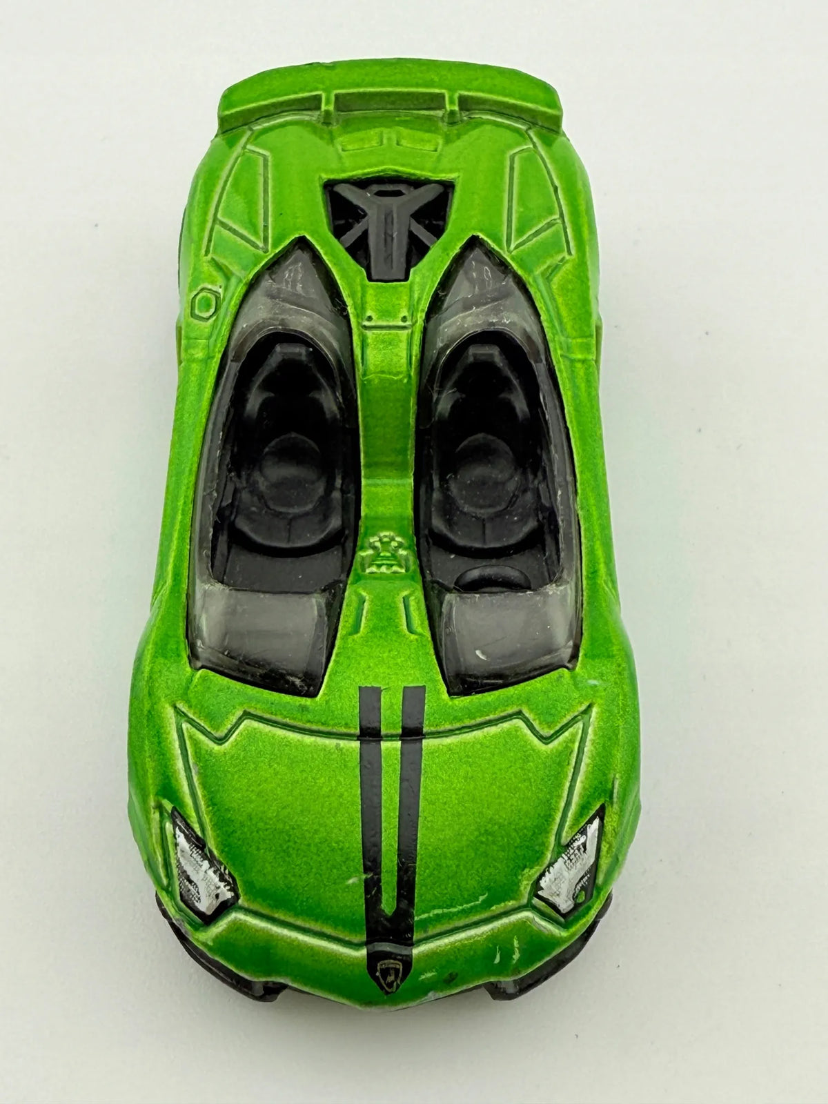 Lamborghini Aventador J Hot Wheels 2013 Zielony 1:64 – zdjęcie 2