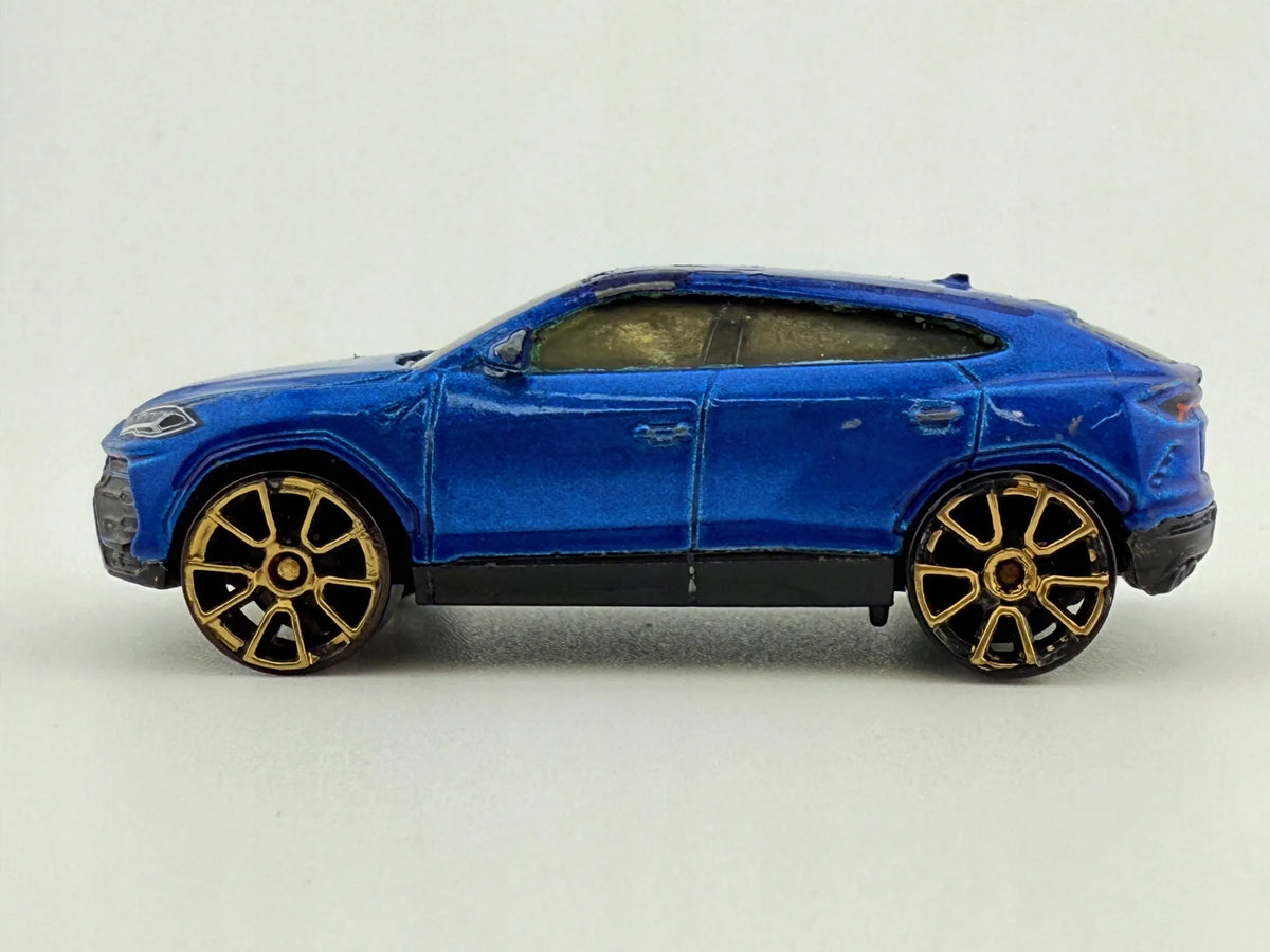 2017 Lamborghini Urus Hot Wheels 2019 Niebieski 1:64 – zdjęcie 2