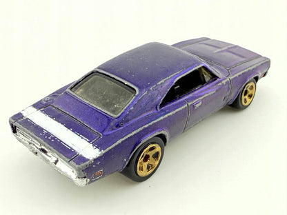 '69 Dodge Charger 500 Hot Wheels 2014 Fioletowy 1:64 – zdjęcie 2