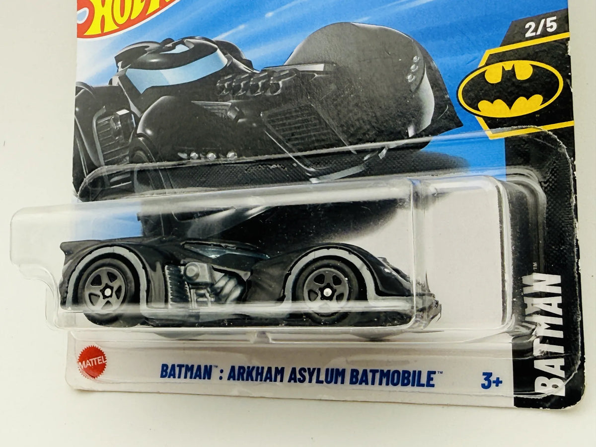 Batman Arkham Asylum Batmobile Hot Wheels 2025 Mainline 1:64 Blister Czarny – zdjęcie 2