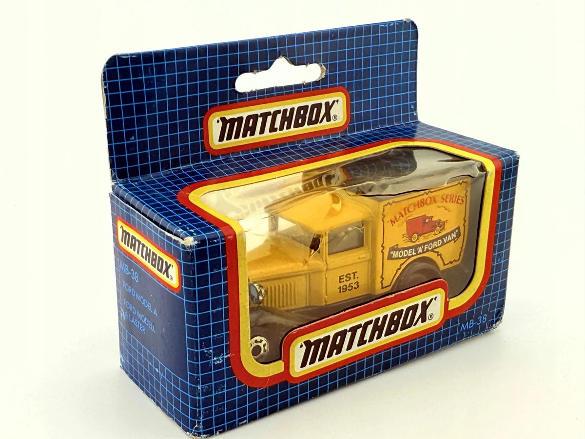 FORD MODEL A VAN, Matchbox, Made in Macau, Die cast Mb-38, Żółty, 1:64 – zdjęcie 2