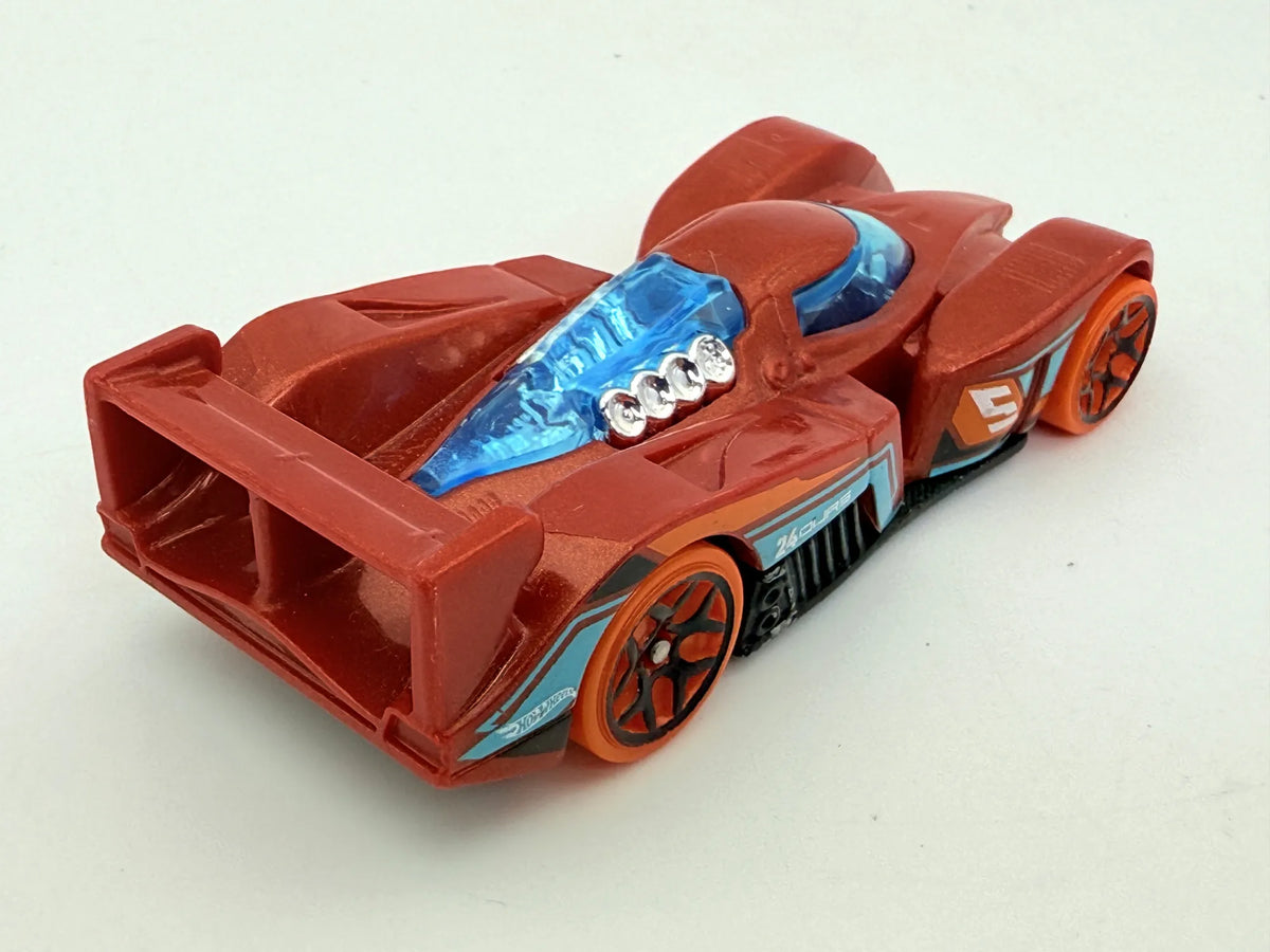 24 Ours Hot Wheels Czerwony 1:64 – zdjęcie 2