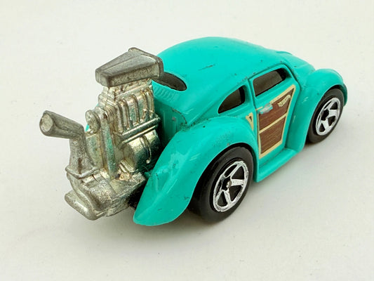 Volkswagen Beetle Hot Wheels Turkusowy 1:64 – zdjęcie 2