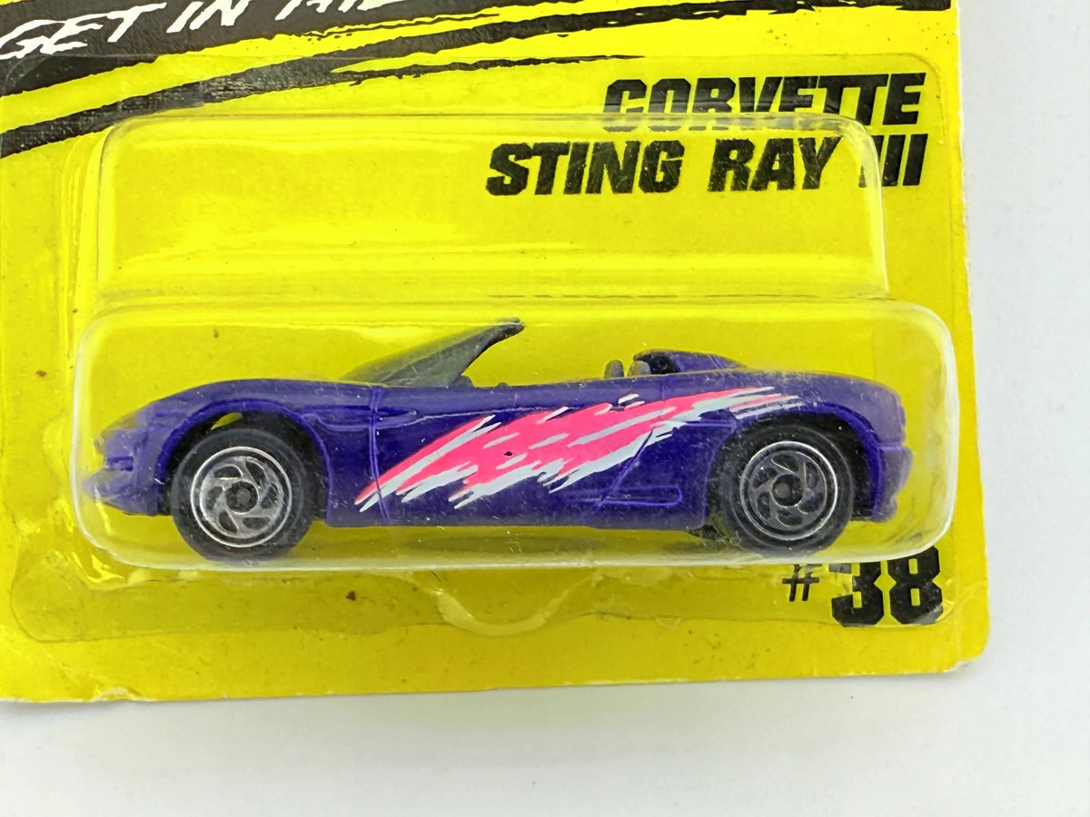 CORVETTE STING RAY III, Matchbox, Resoraki, Die cast #38, Niebieski, 1:64 – zdjęcie 2