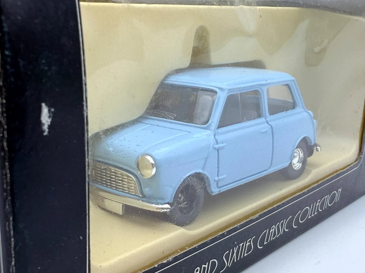 Mini Days Gone Days Gone Jasnoniebieski 1:43 Made in England – zdjęcie 2
