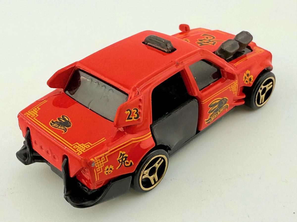 Time Attaxi Hot Wheels 2015 Czerwony 1:64 – zdjęcie 2
