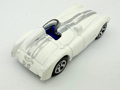 Cunningham CAR, Hot Wheels, die cast resoraki, 1:64 – zdjęcie 2