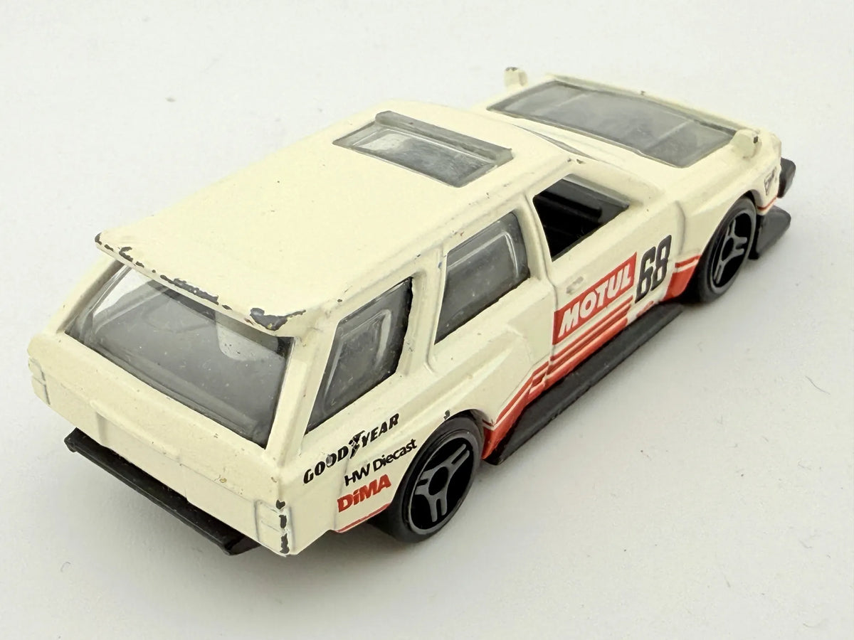 Nissan Maxima Drift Car Hot Wheels Biały 1:60 – zdjęcie 2