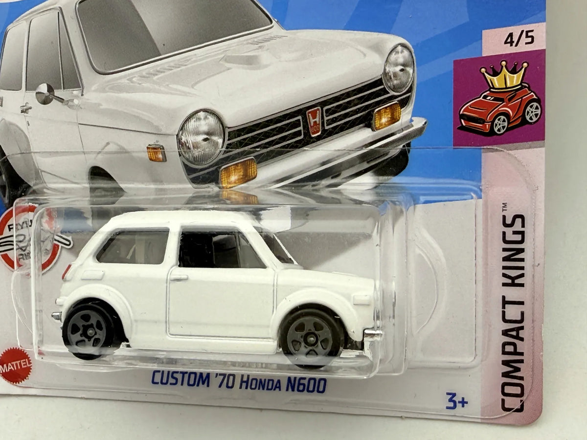 CUSTOM '70 HONDA N600 Compact Kings Hot Wheels 2022 Biały 1:64 – zdjęcie 2