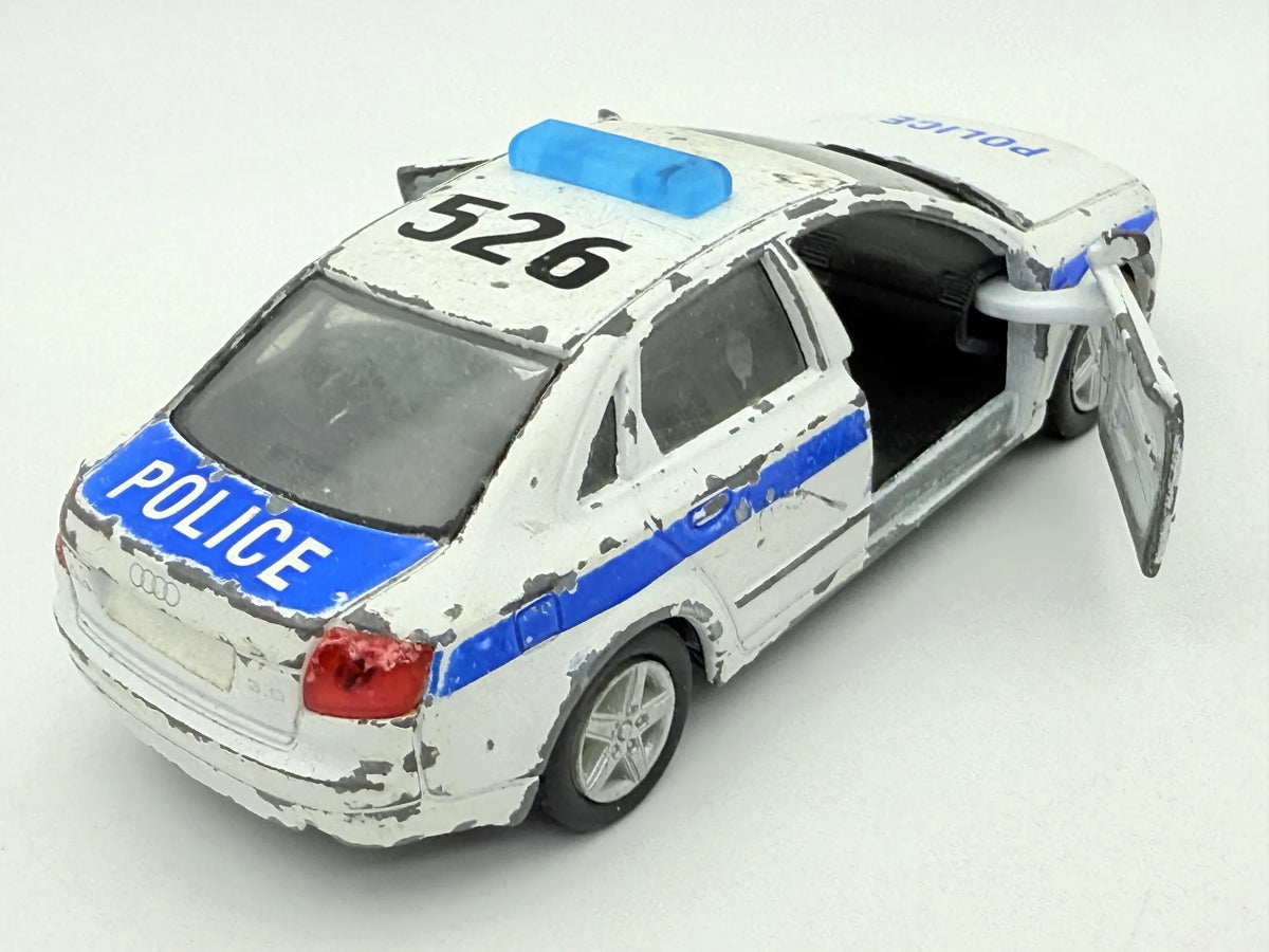 Audi A4 3.0, POLICJA, Welly, resoraki, die cast 1:43 – zdjęcie 2