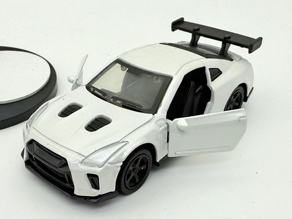 Nissan Gt-R Biały 1:64 + Stojak (Ekspozytor) na Model – zdjęcie 2