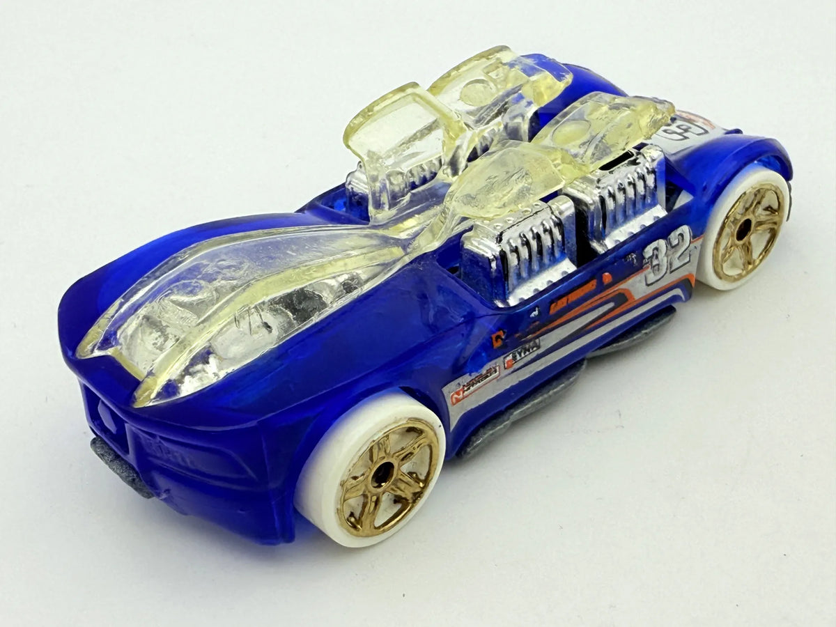 What-4-2 Hot Wheels Niebieski 1:64 – zdjęcie 2