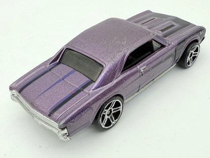 67 Chevelle Hot Wheels Fioletowy 1:64 – zdjęcie 2