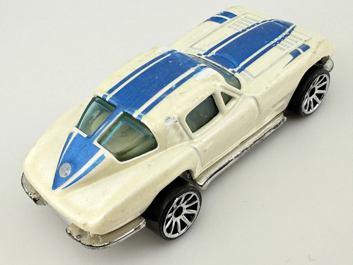 1979 CORVETTE STINGRAY, Hot Wheels, Die cast, Biała, 1:64, Resoraki – zdjęcie 2