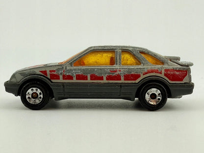 Ford Sierra Xr4I Matchbox Srebrny 1:64 Made in Macau – zdjęcie 2