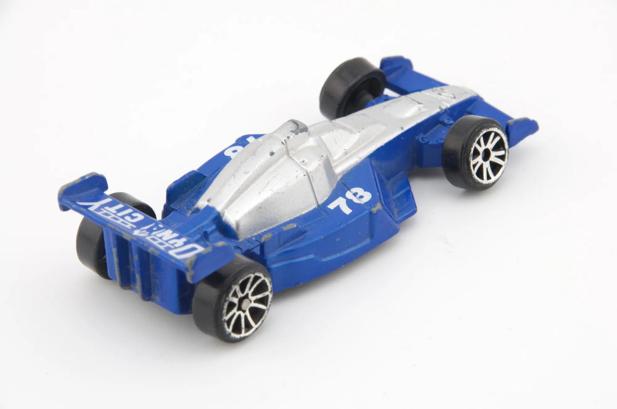 Formuła Wyścigowa Motor Max Niebiesko-Srebrna 1:64 – zdjęcie 2