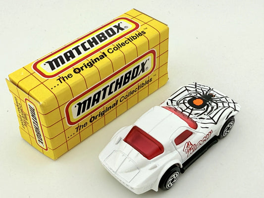 Chevrolet Corvette C3 Mainline Matchbox Biały 1:64 – zdjęcie 2