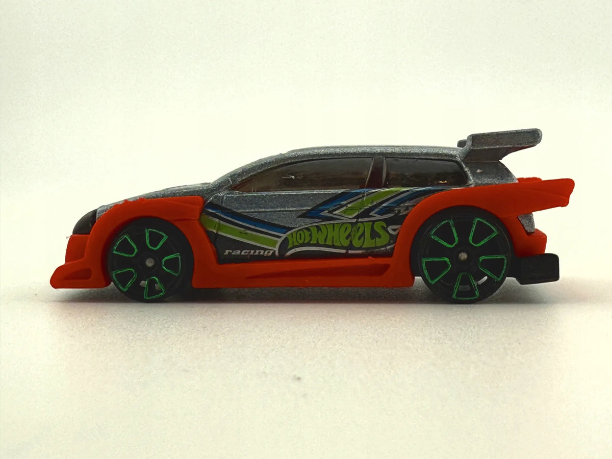 Flight 03 Hot Wheels 2002 Srebrny 1:86 – zdjęcie 2