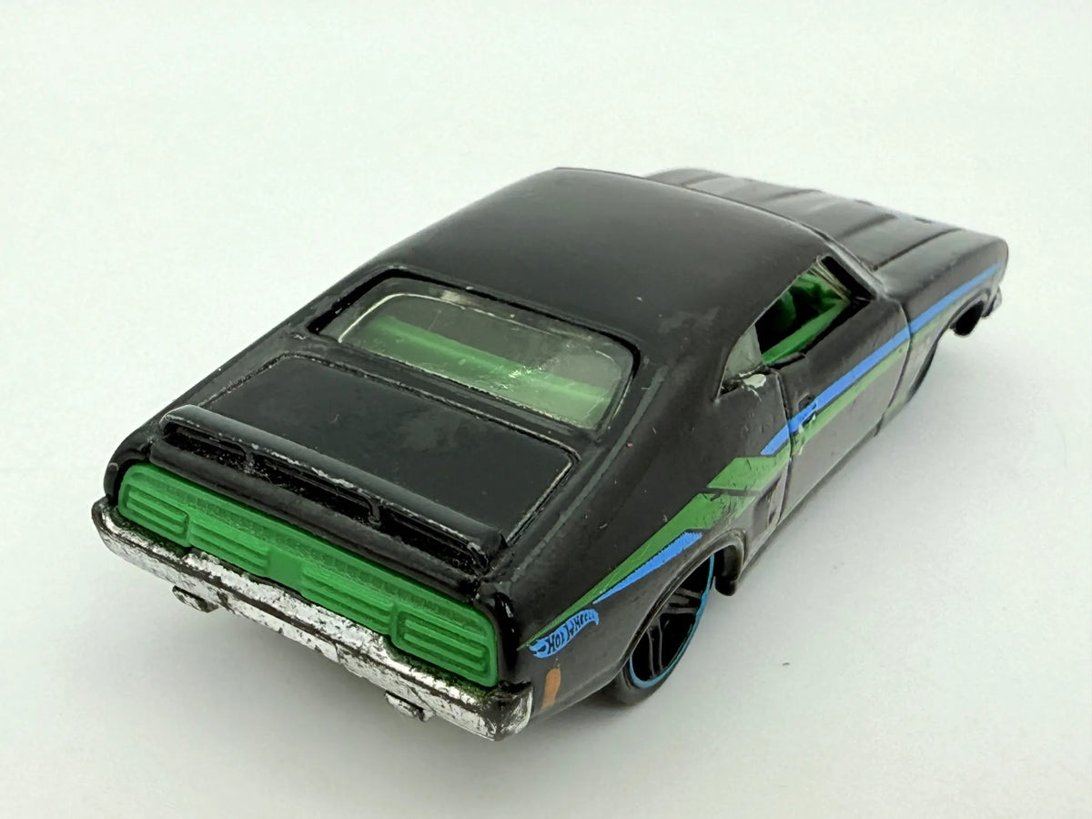Ford Falcon Xb Hot Wheels Czarny 1:64 – zdjęcie 2