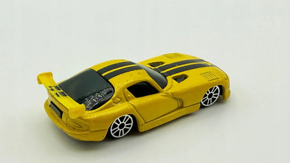 1998 Dodge Viper Gts Maisto 2003 Żółty 1:64 – zdjęcie 2