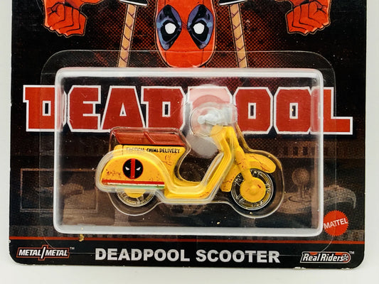 Deadpool Scooter Hot Wheels 2022 DeadPool 1:64 Skuter Blister Żółty – zdjęcie 2