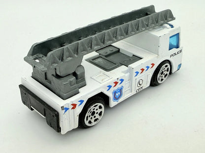 Wóz Drabinowy Police, Policja, Straż pożarna, Die cast Resoraki, Biały 1:64 – zdjęcie 2