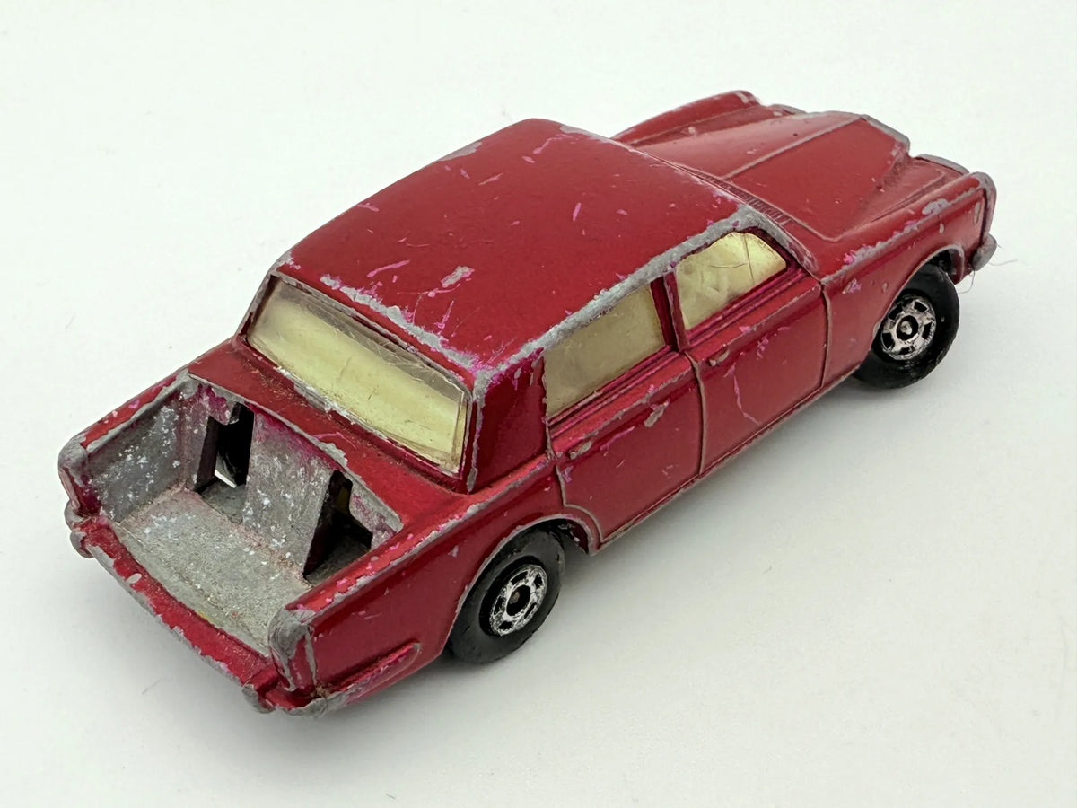 Rolls Royce Silver Shadow Matchbox Czerwony 1:64 Made in Anglia – zdjęcie 2