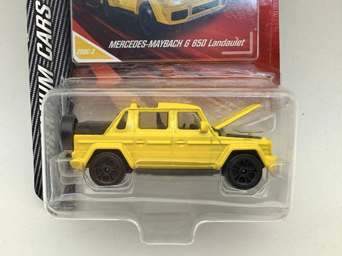 Mercedes-Maybach G 650 Landaulet Premium Majorette Żółty 1:64 – zdjęcie 2