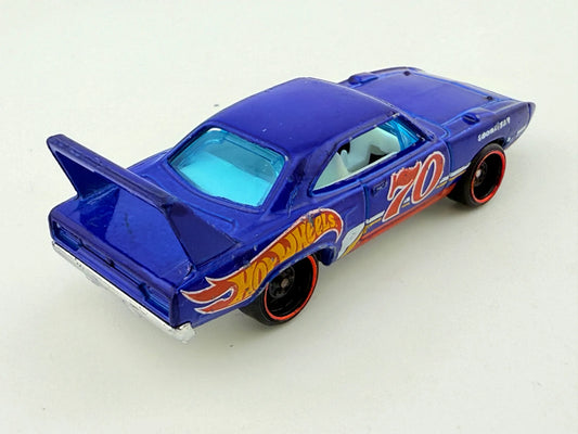Plymouth Superbird Hot Wheels 2012 Niebieski 1:64 – zdjęcie 2