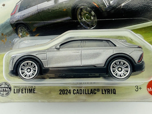 2024 Cadillac Lyriq Matchbox 2024 Superfast 1:64 Blister Srebrny – zdjęcie 2