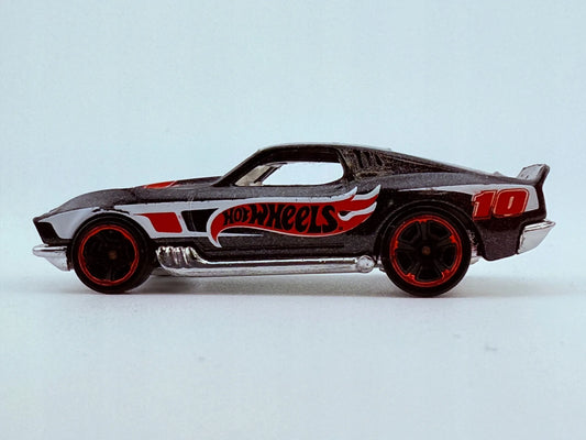 Chevrolet Corvette Sting Ray C2 Mainline Hot Wheels Czarny 1:64 – zdjęcie 2