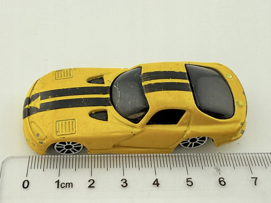 1998 Dodge Viper Gts Maisto 2013 Żółty 1:64 – zdjęcie 2