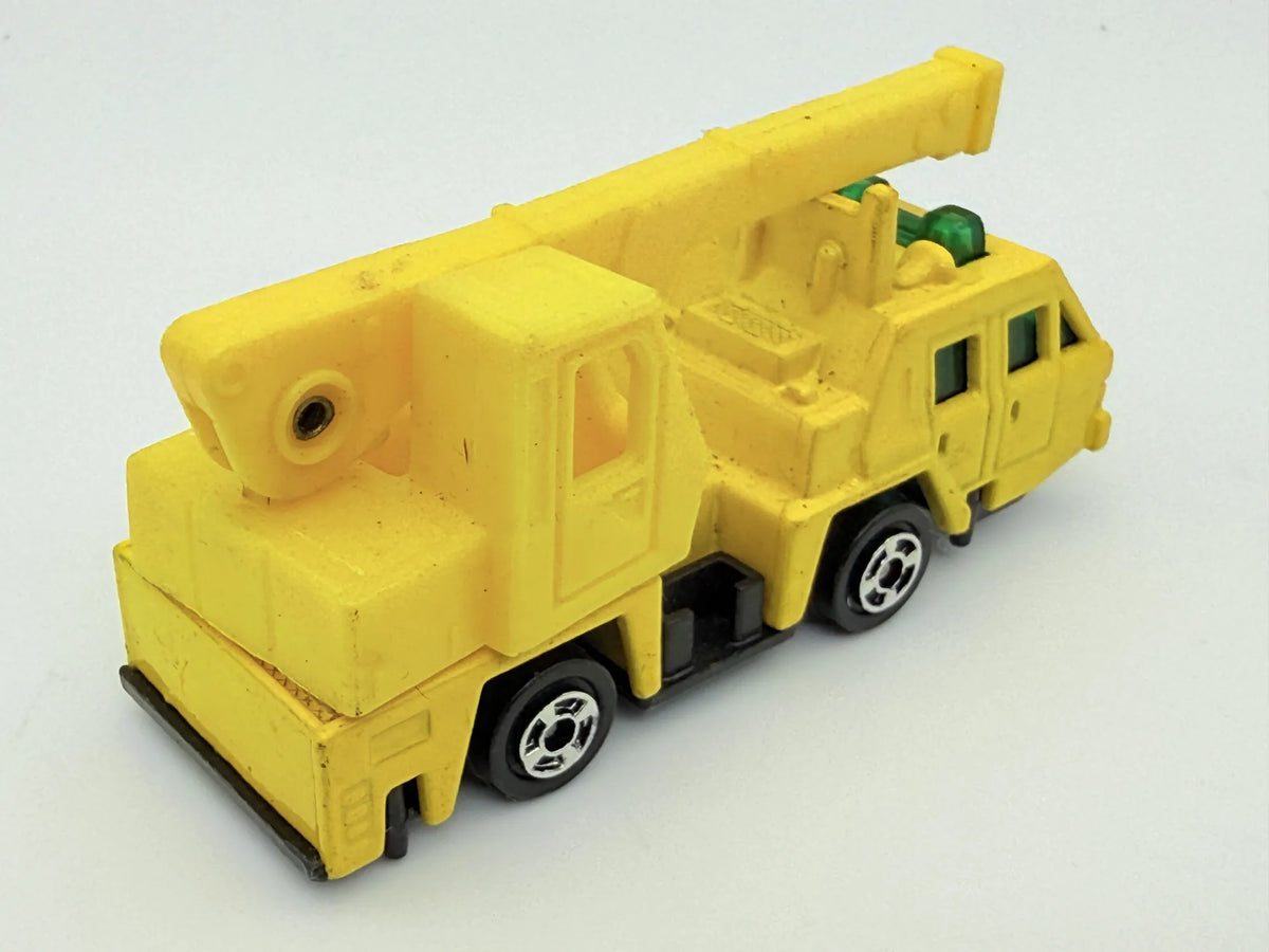 Dźwig Nissan Diesel Crane Truck, (Tomica?), Resoraki, die cast, 1:87, żółty – zdjęcie 2