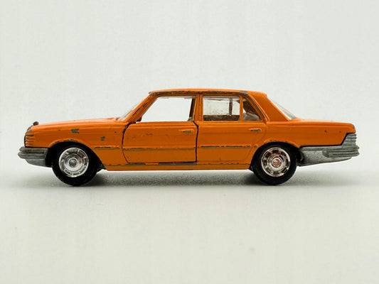 Mercedes Benz 200 W115 SIKU 1969-1978 Pomarańczowy 1:55 Made in West – zdjęcie 2