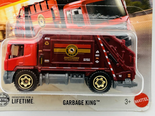 Garbage King Matchbox 2025 Mainline 1:64 Śmieciarka Blister Bordowy – zdjęcie 2