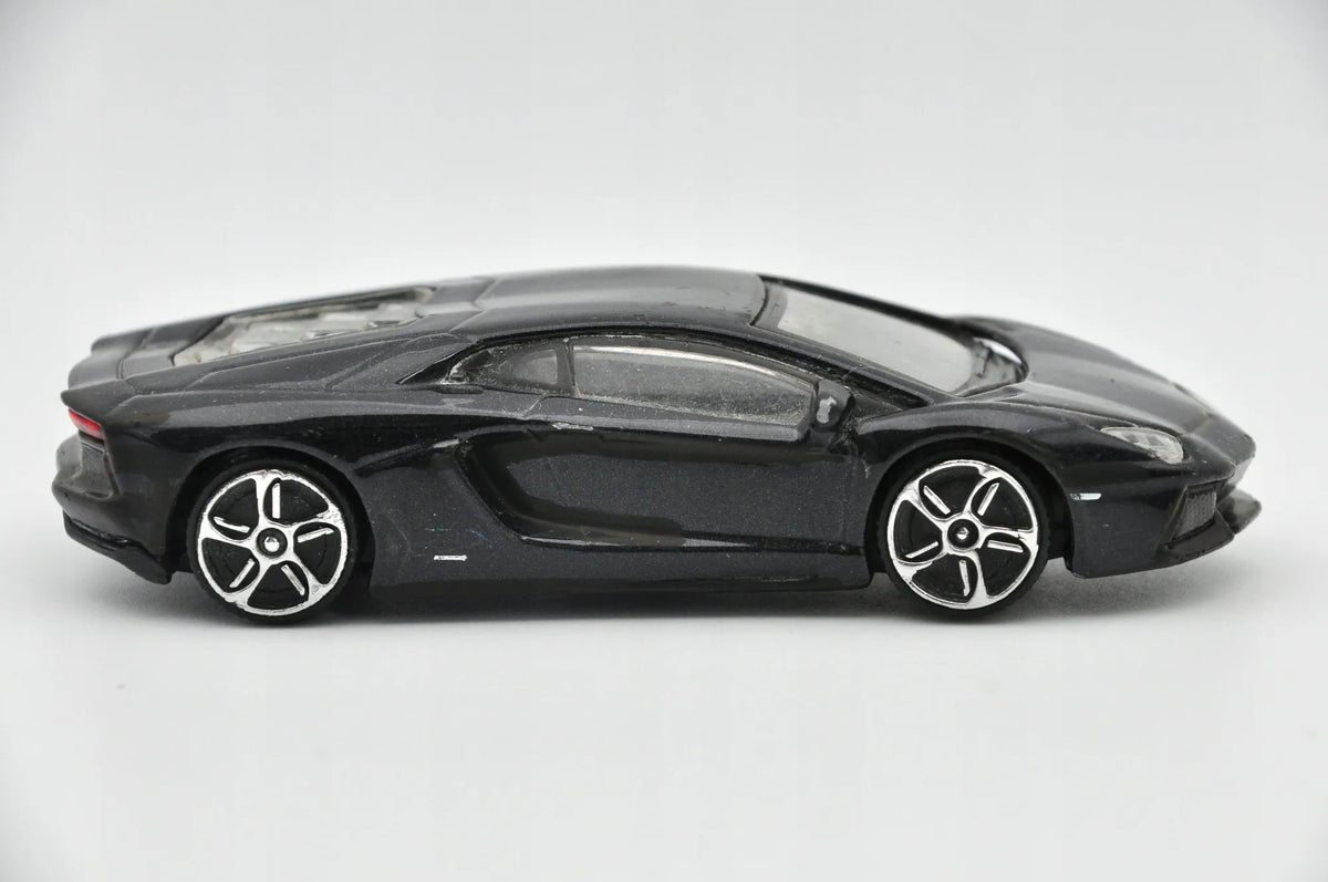 Lamborghini Aventador Lp700-4 Bburago Czarny 1:45 – zdjęcie 2