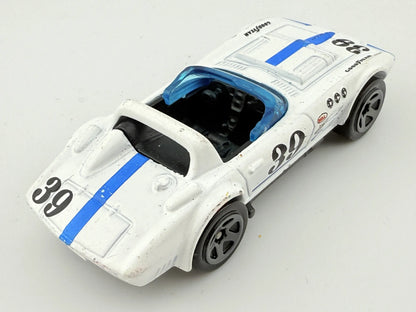 CORVETTE Grand Sport Roadster, Hot Wheels 2018, Die cast FYC55, Biały, 1:64 – zdjęcie 2