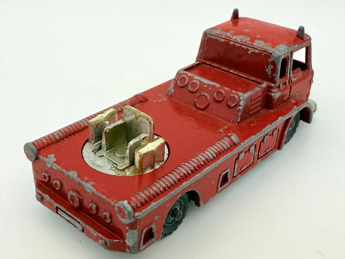 Simon Snorkel Fire Engine Husky Czerwony 1:64 Made in Wielka Brytania – zdjęcie 2