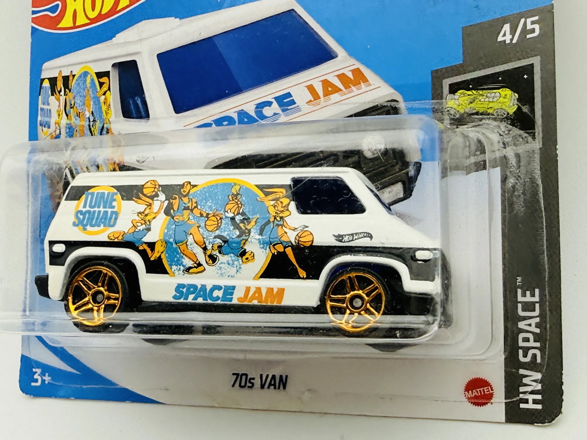 70S Van Hot Wheels 2021 HW Space 1:64 Van SPACE JAM Blister Biały – zdjęcie 2