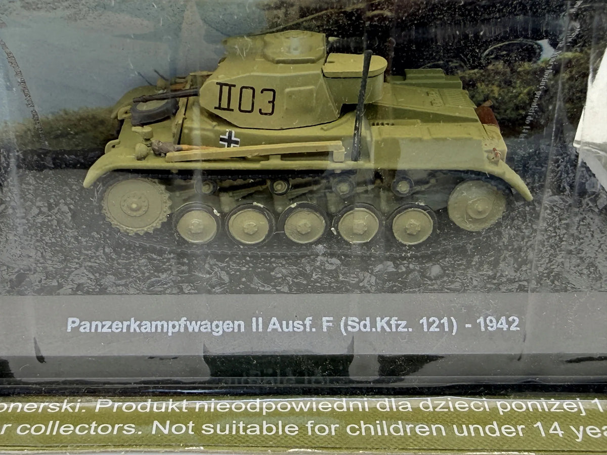 Czołg Panzerkampfwagen Ii Ausf. F Sd.Kfz. 121 - 1942 AmerCom Oliwkowy 1:72 – zdjęcie 2