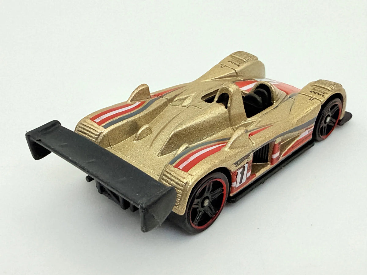 Cadillac Lmp Hot Wheels Złoty 1:64 – zdjęcie 2