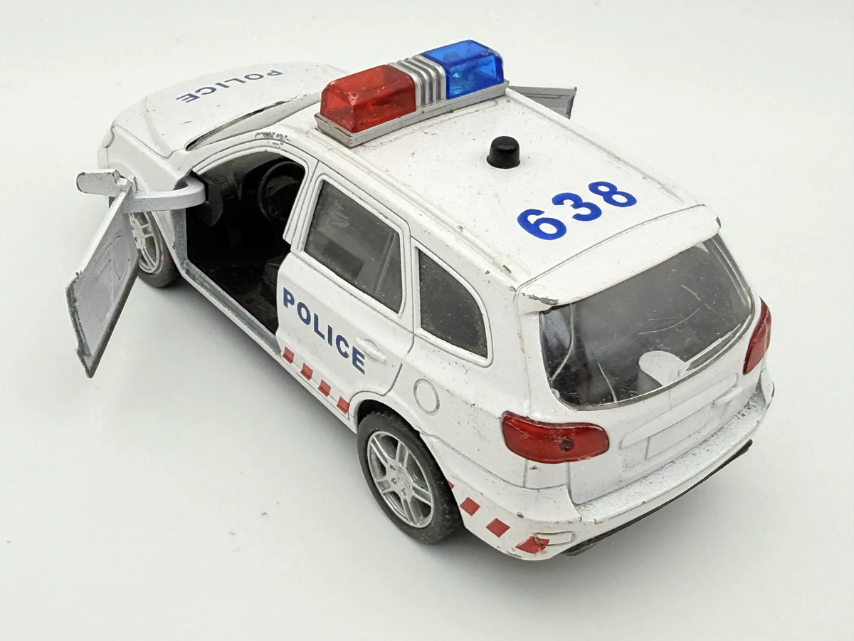 SAMOCHÓD POLICYJNY – SUV (STYLIZACJA NA AUDI Q7; MODEL 1:32 – zdjęcie 2