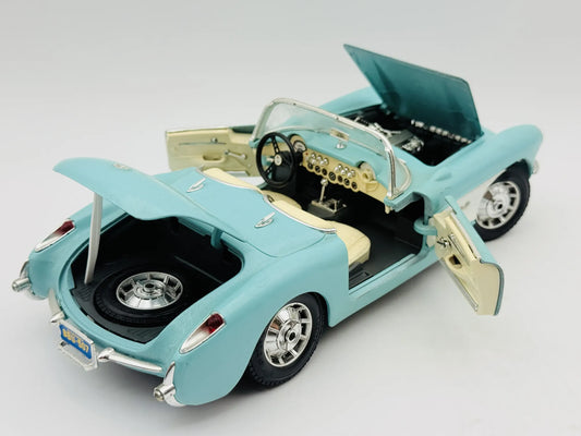 Chevrolet Corvette (1957) Bburago 1:18 Made in Italy Luzak Turkusowy – zdjęcie 2