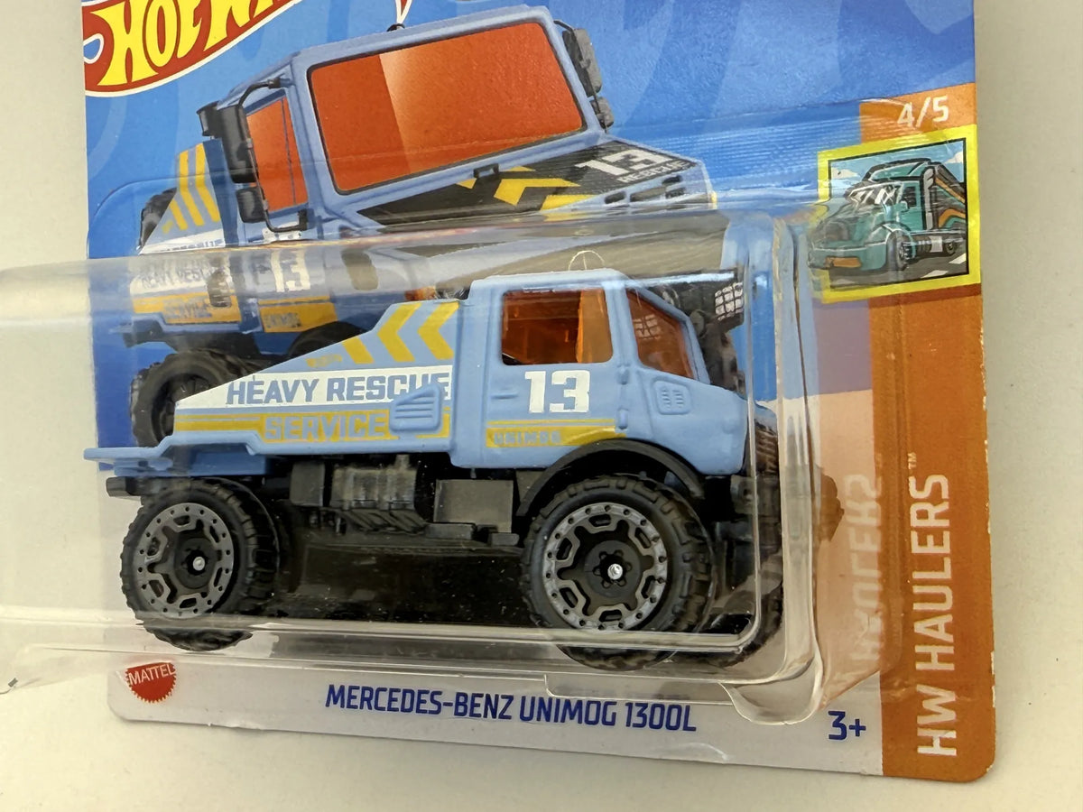 MERCEDES-BENZ UNIMOG 1300L HW Haulers Hot Wheels 2023 Niebieski 1:64 – zdjęcie 2