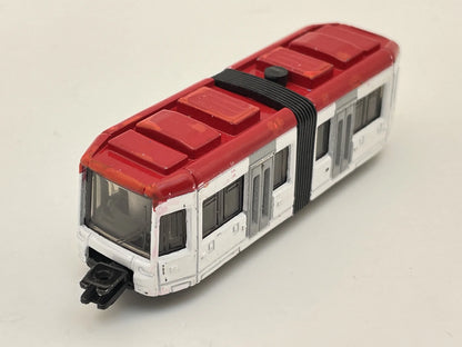 Tramwaj Miejski SIKU 1:87 Czerwono-Biały – zdjęcie 2