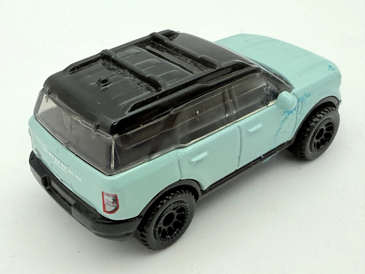2022 Ford Bronco Sport Matchbox 2023 1:64 Miętowy – zdjęcie 2